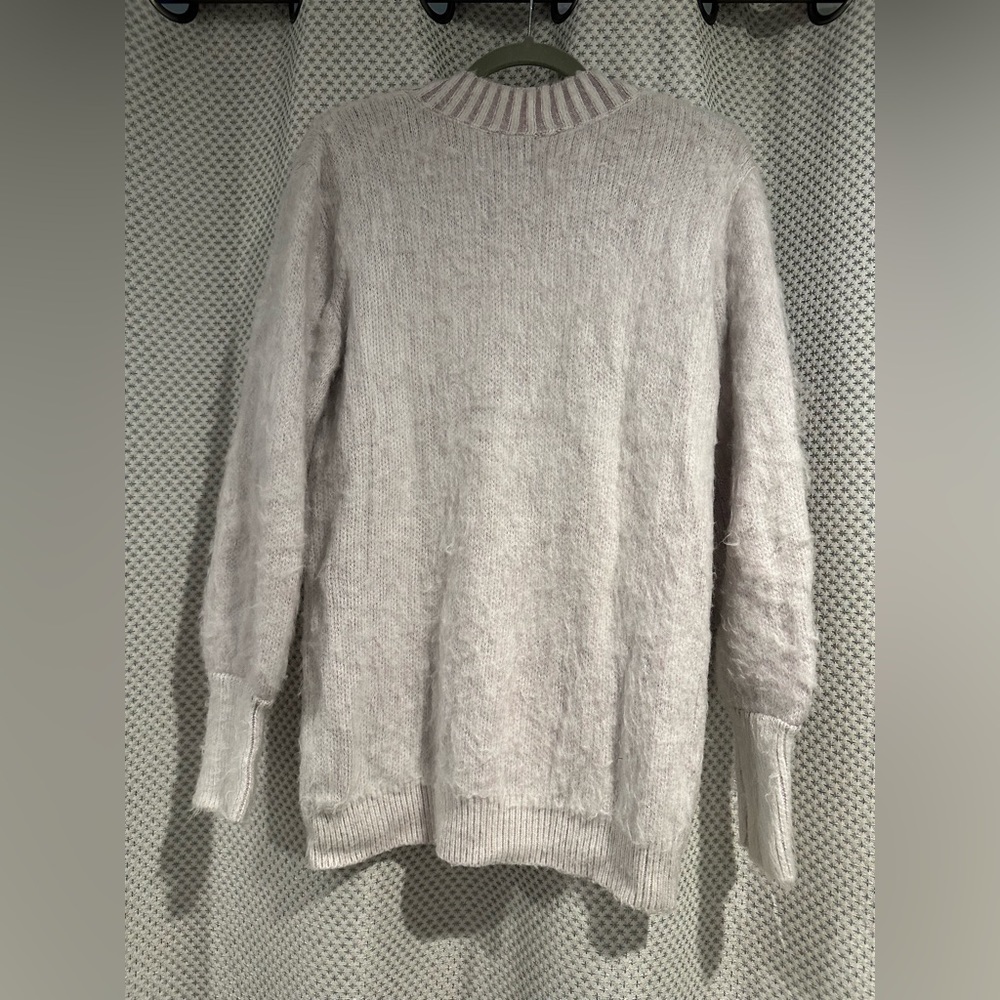 Express fuzzy purple oversized sweater - Picture 4 of 7